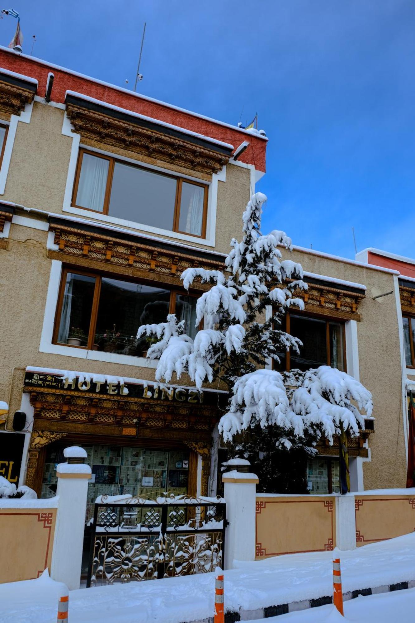 Hotel Lingzi Leh Zewnętrze zdjęcie