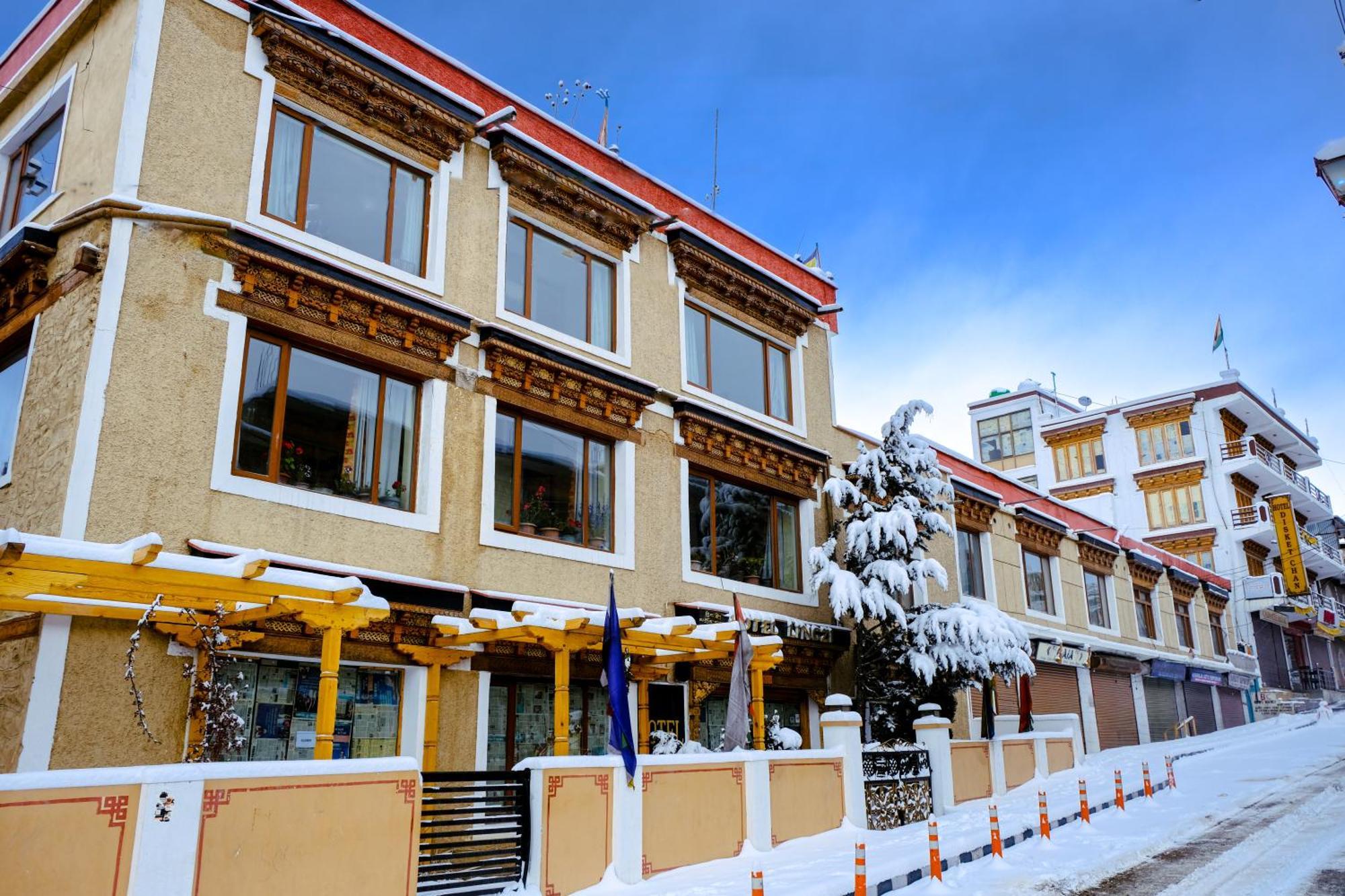 Hotel Lingzi Leh Zewnętrze zdjęcie